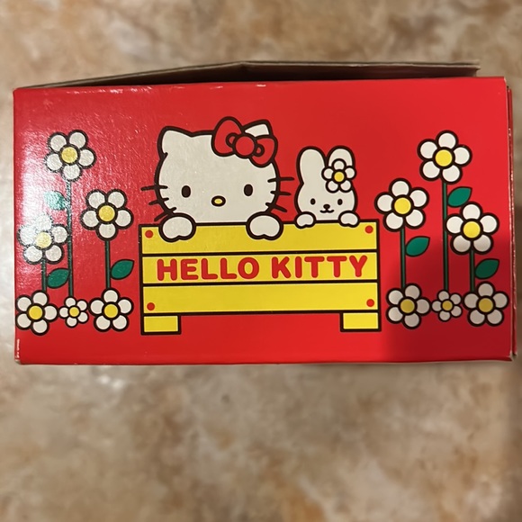 HELLO KITTY Y2K Ramen Bowl and Cup Set - Picture 6 of 8